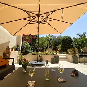 Nocleg ze śniadaniem Maltese Garden