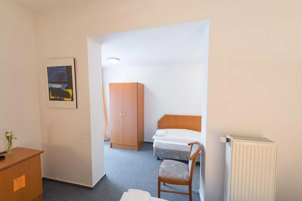 Goethe Hotel Messe By Trip Inn Frankfurt am Main